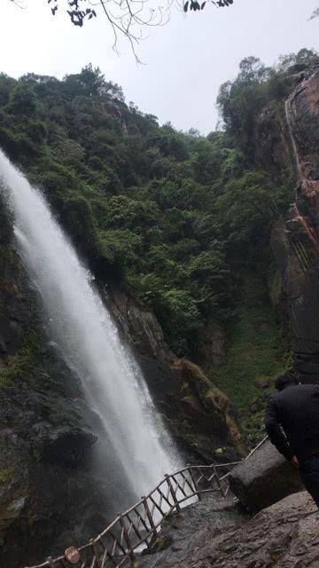 下周里发横财，好运难挡，赚得盆满钵满，钞票堆成山的4大星座